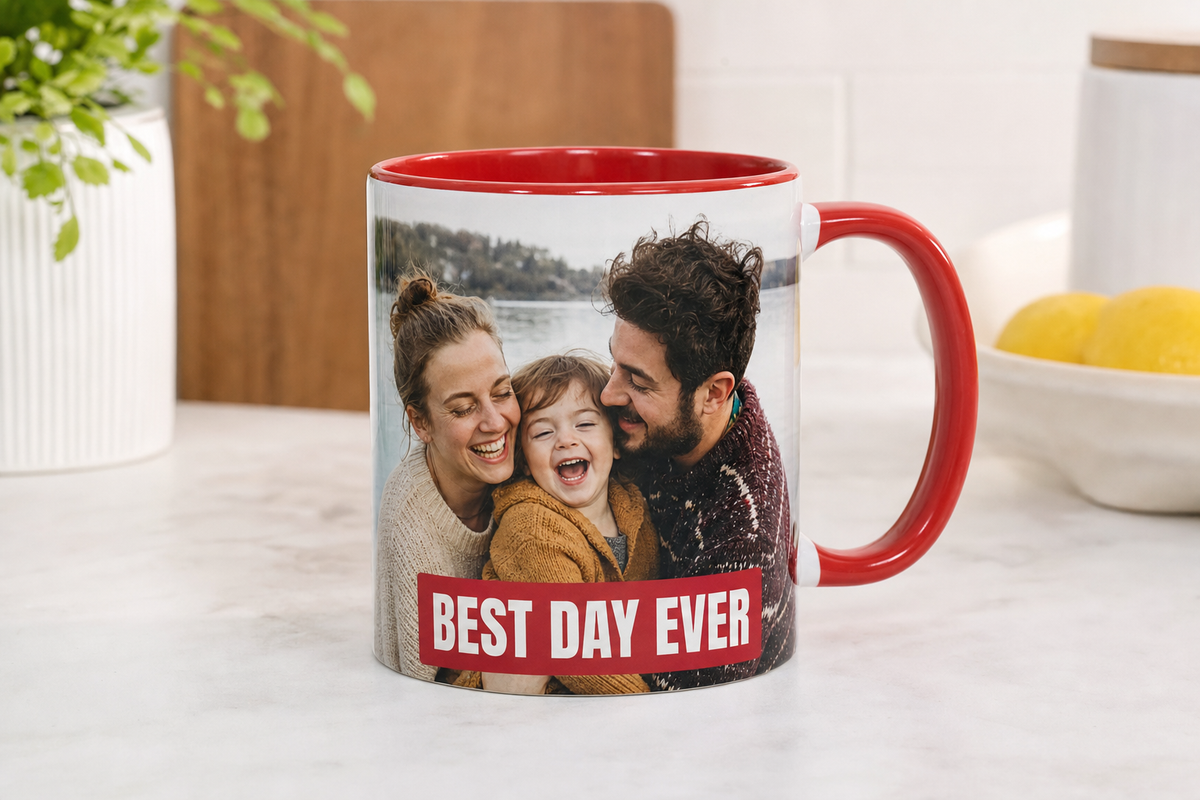 Accent mug with a vivid photo print on the white wrap